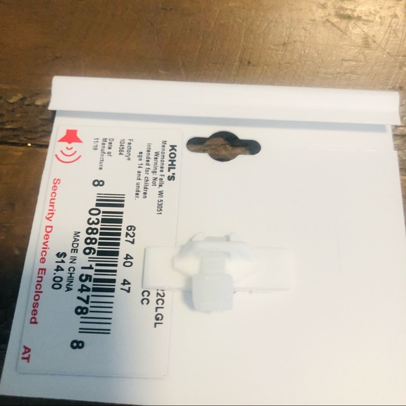 Lauren Conrad 3 ring stack size 3.5 - New!! - Picture 4 of 4